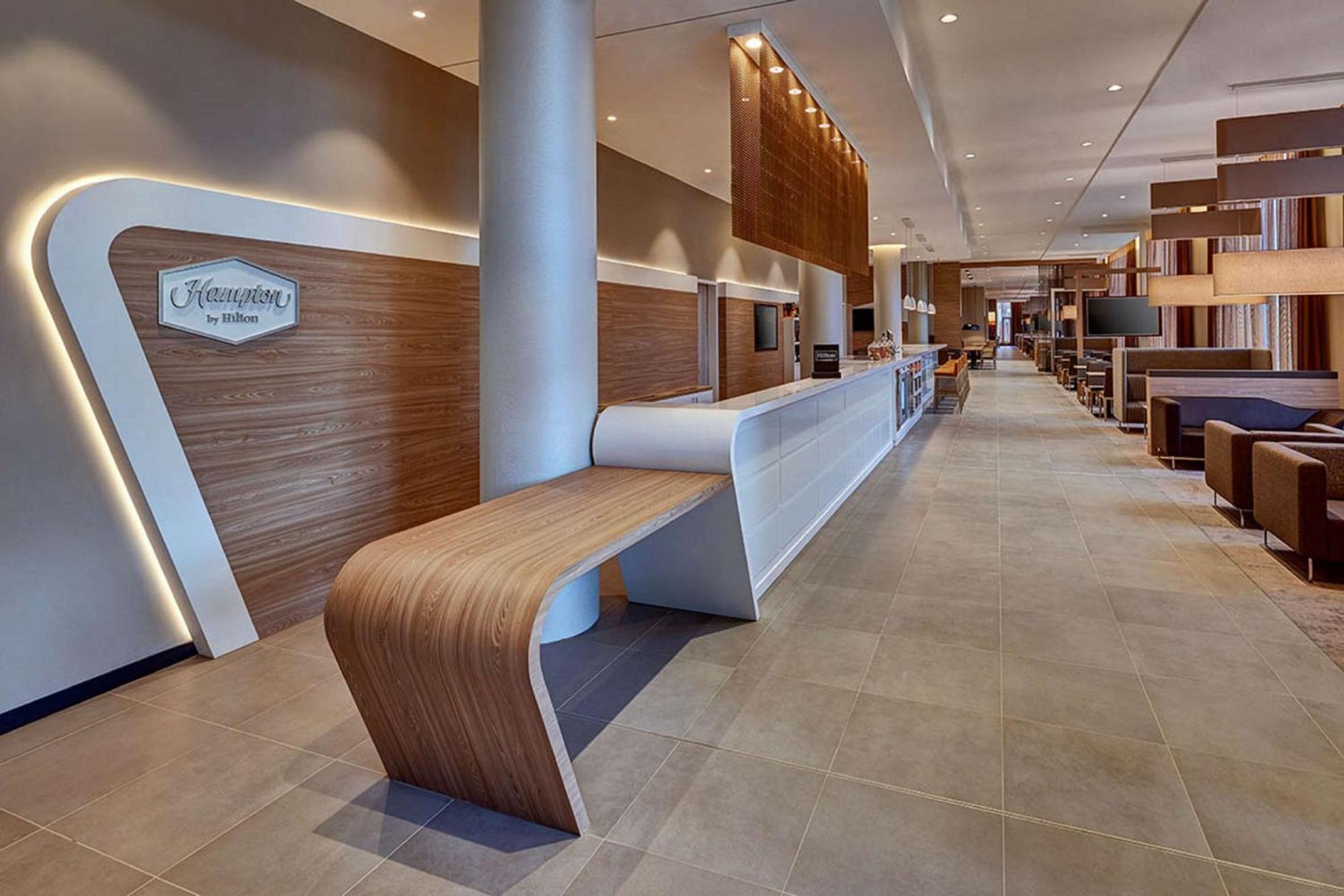 Hampton By Hilton Berlin City Centre Alexanderplatz