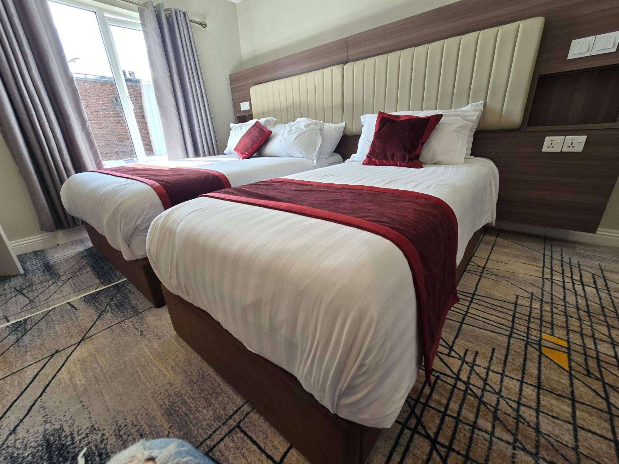 Double Bedroom Studios