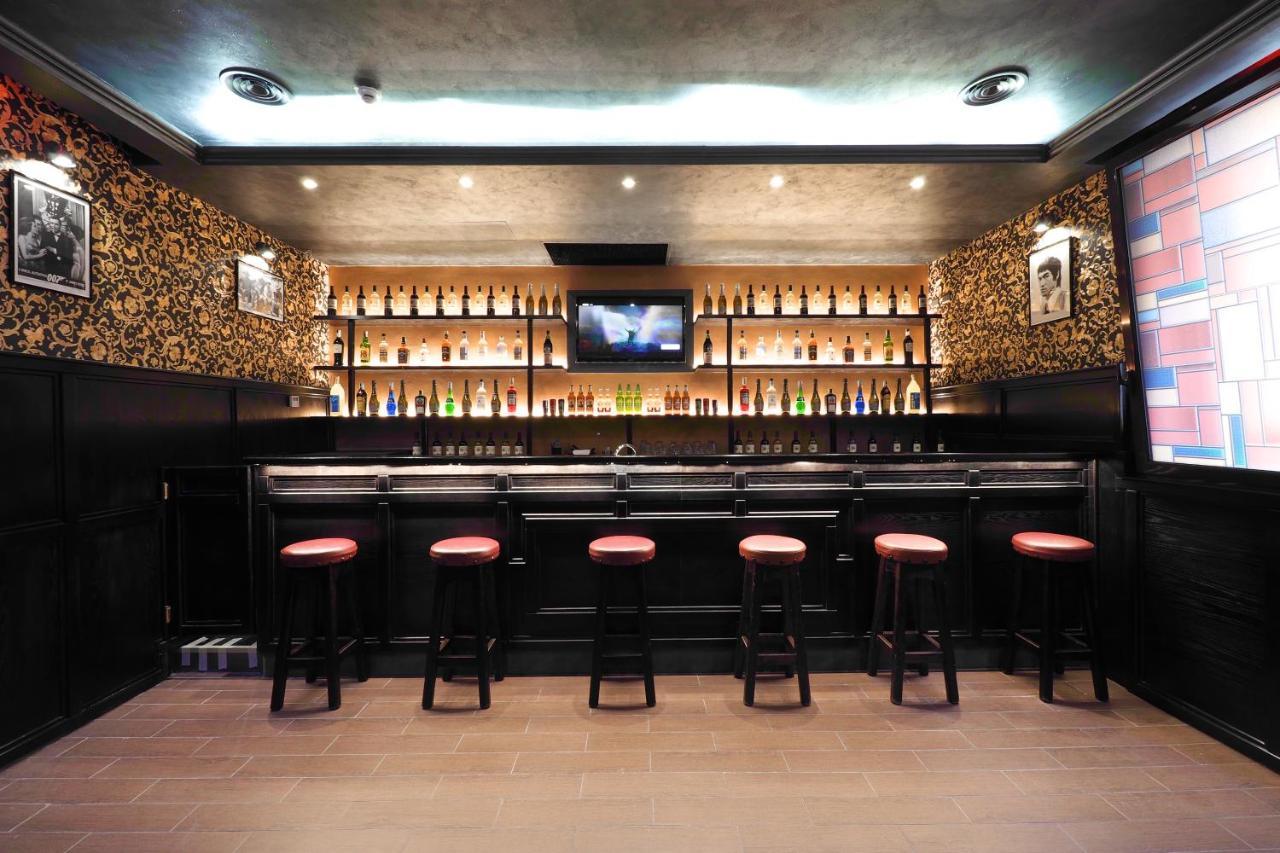 Alessandro Downtown & Bar - Rome